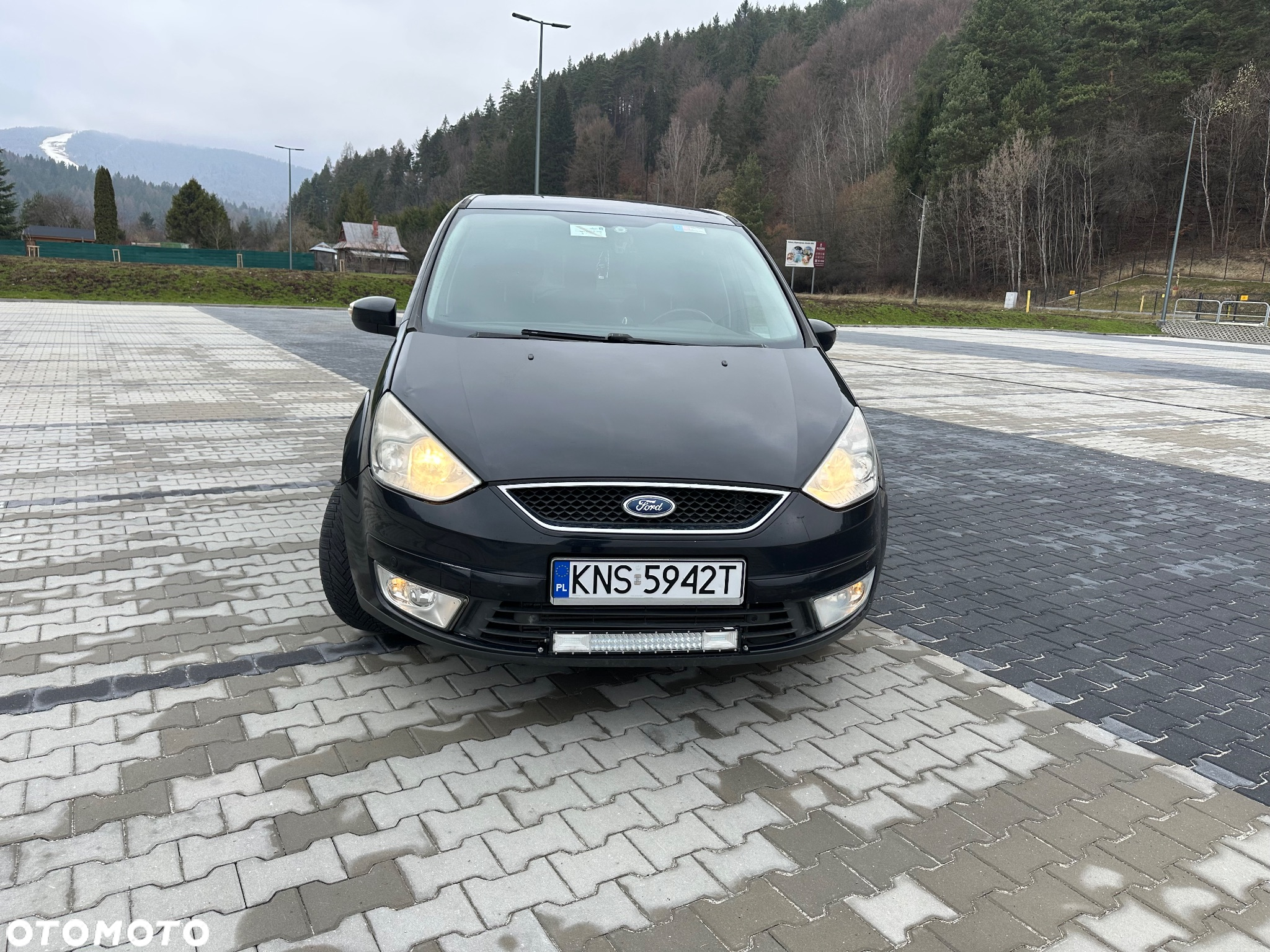 Ford Galaxy - 2