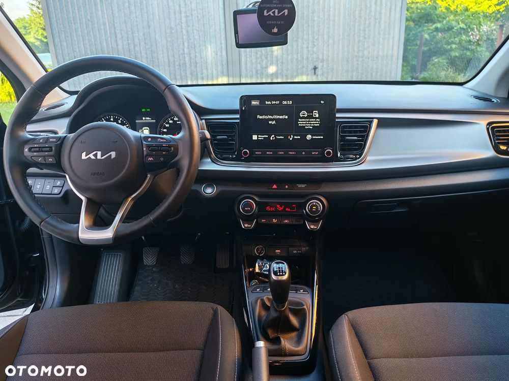 Kia Rio - 10