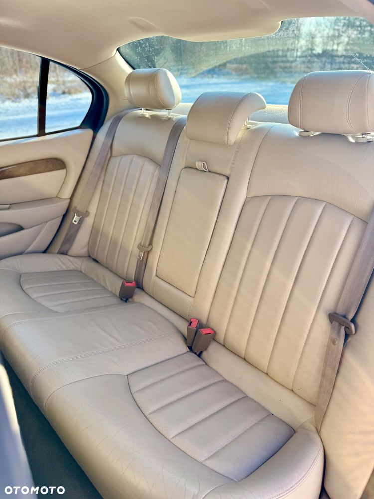 Jaguar X-Type - 22