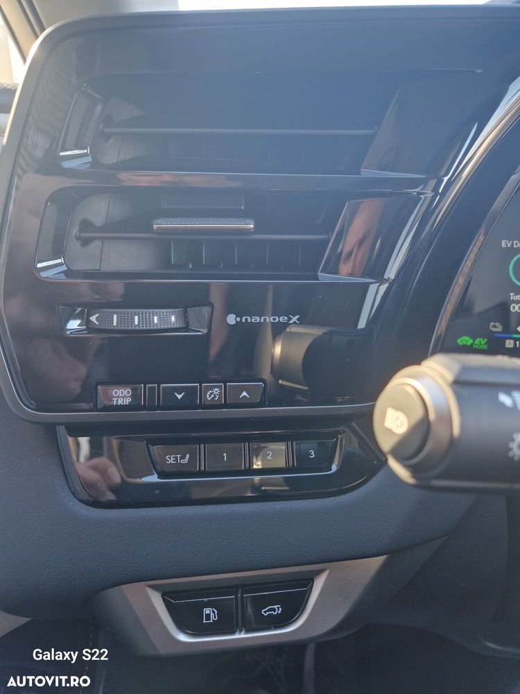 Lexus Seria RX 450h+ E-Four PHEV Luxury - 14