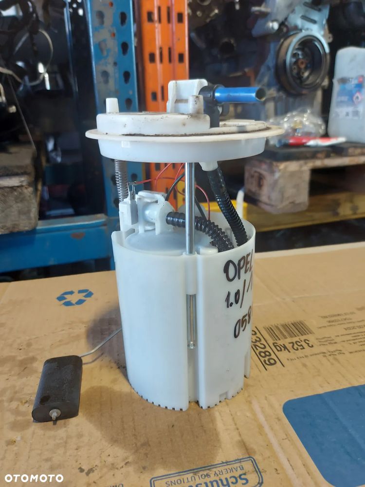 OPEL CORSA 1.0/1.2/1.4B POMPA PALIWA 0580200084 - 3