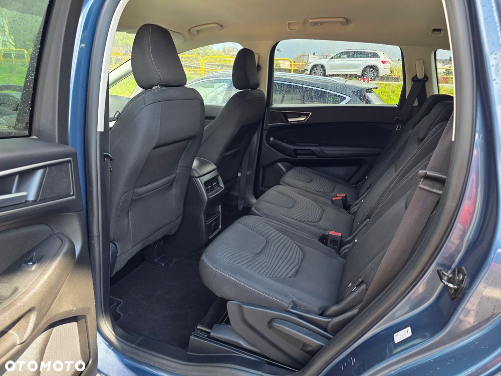 Ford S-Max - 9
