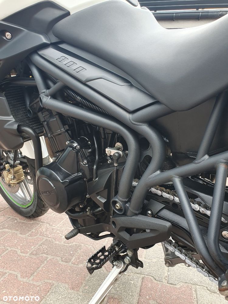 Triumph Tiger - 16