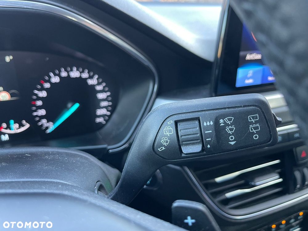 Ford Focus 1.5 EcoBoost Titanium ASS PowerShift - 18