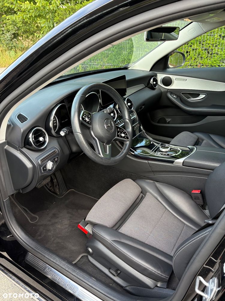 Mercedes-Benz Klasa C 180 9G-TRONIC - 6