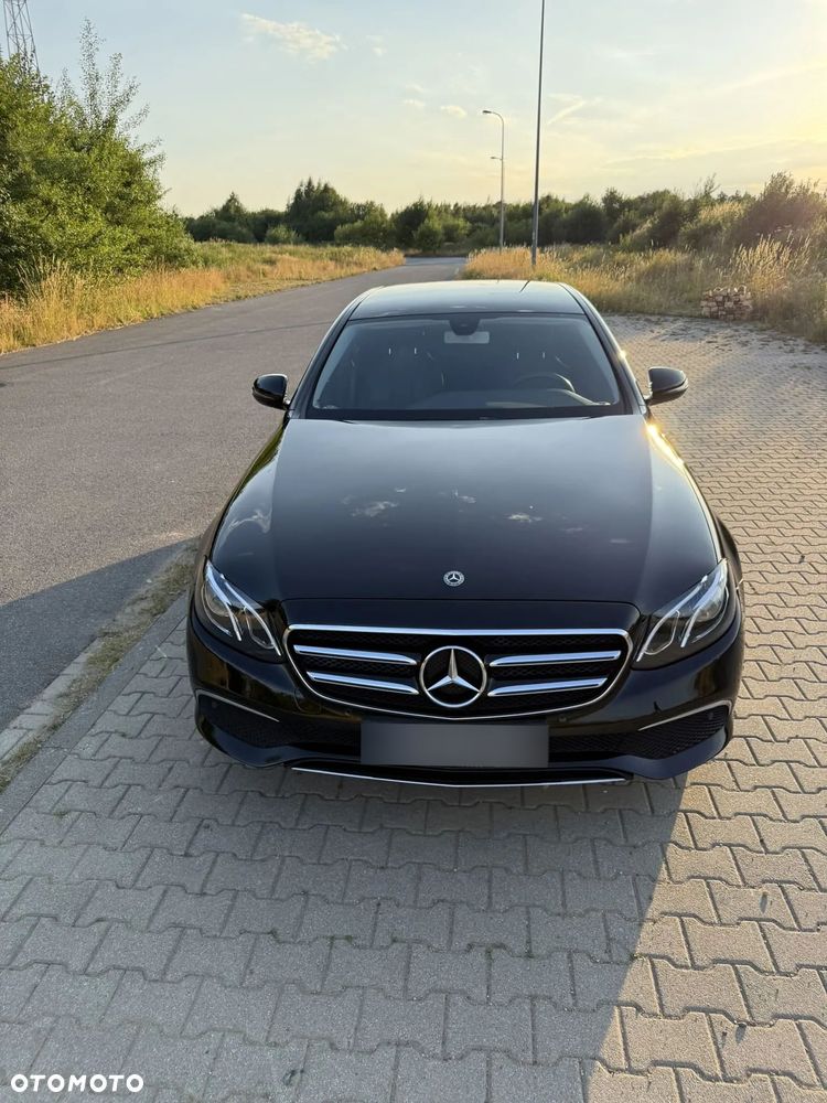 Mercedes-Benz Klasa E 220 d Avantgarde - 26