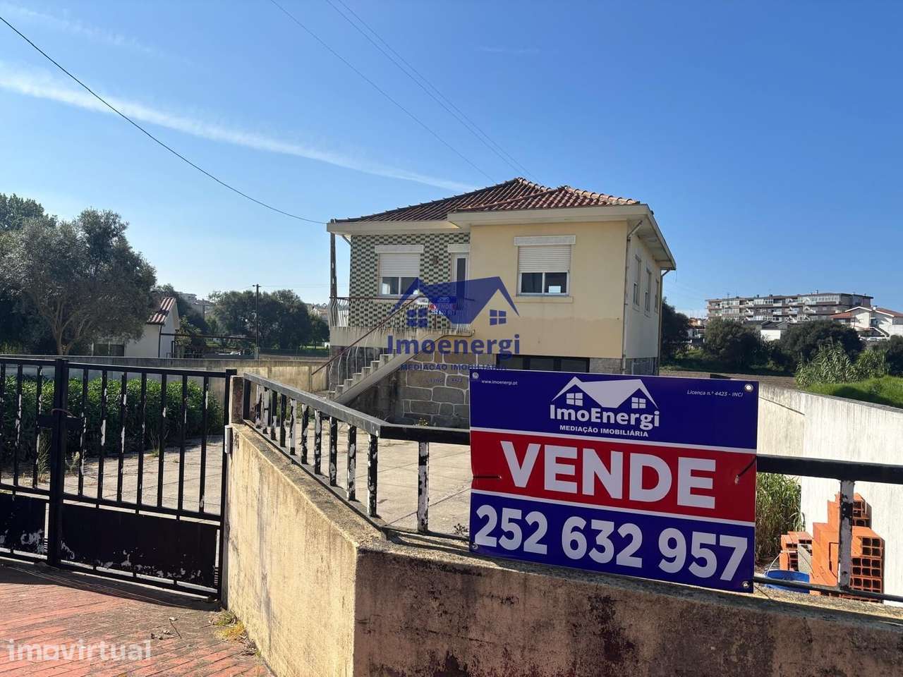Moradia para Restauro - Árvore - Grande imagem: 2/31