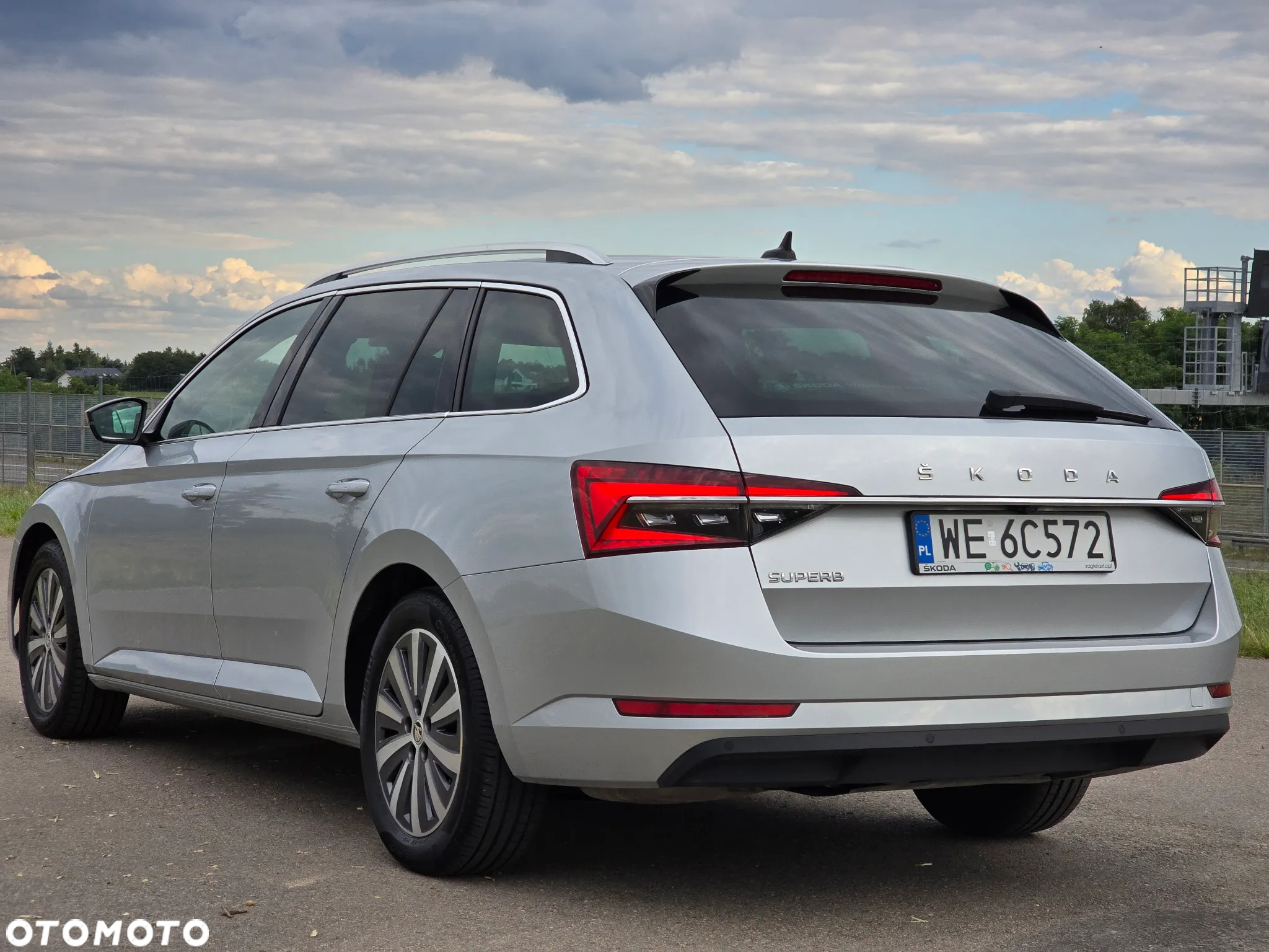 Skoda Superb 2.0 TDI SCR Style DSG - 6