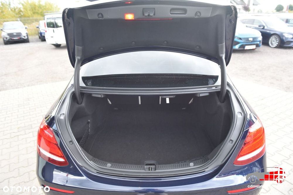 Mercedes-Benz Klasa E - 15