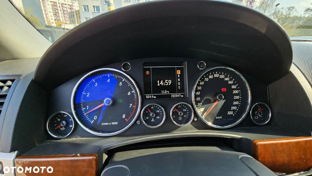 Volkswagen Touareg 4.2 V8 Automatik - 23