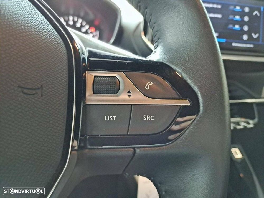 Peugeot 2008 1.2 PureTech Active - 17