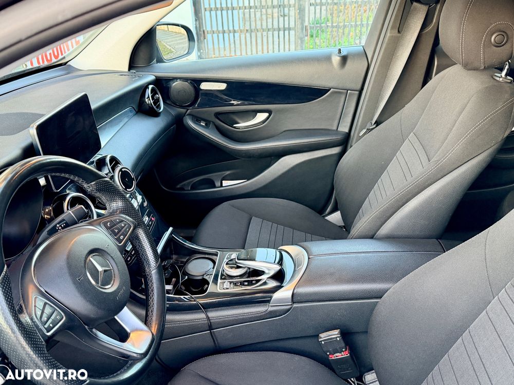 Mercedes-Benz GLC - 7