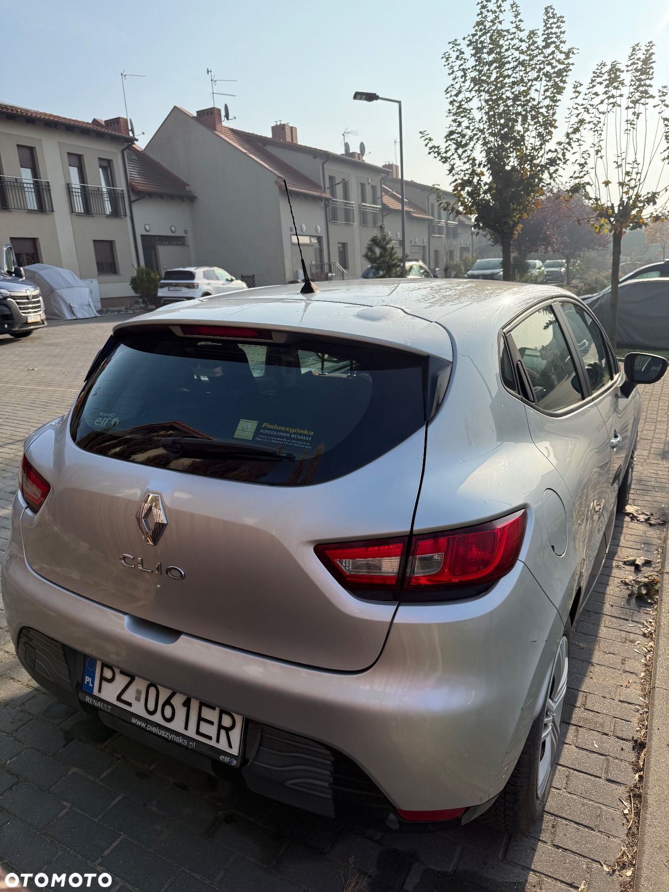 Renault Clio 1.2 16V Zen - 21