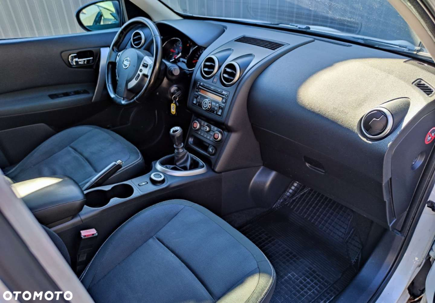 Nissan Qashqai 2.0 4x4 acenta - 25