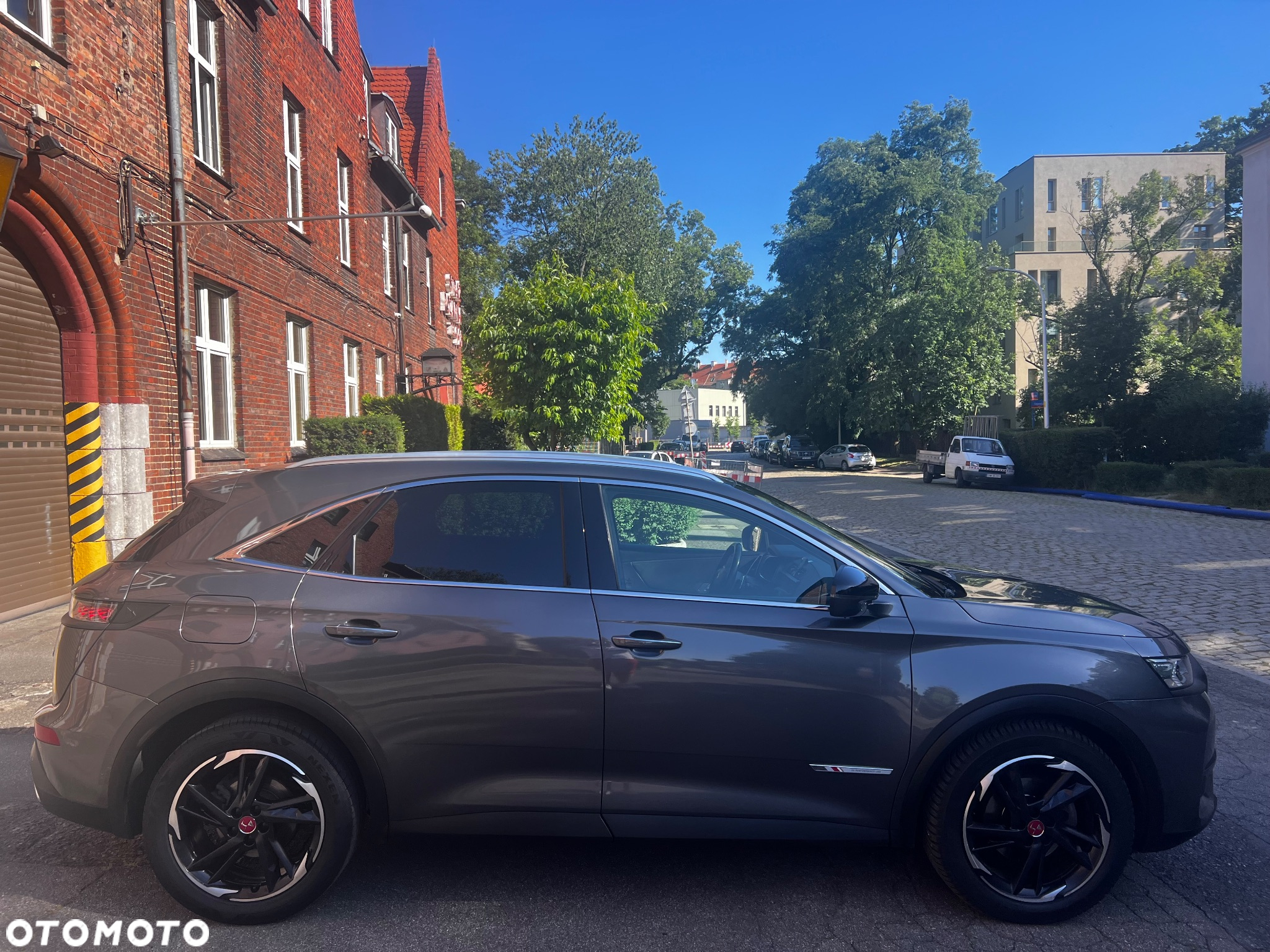 DS Automobiles DS 7 Crossback 2.0 BlueHDi Performance Line + - 22
