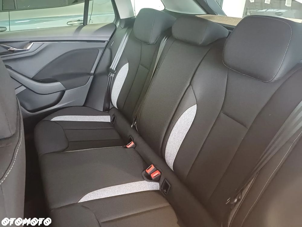 Skoda Scala 1.5 TSI Selection DSG - 15