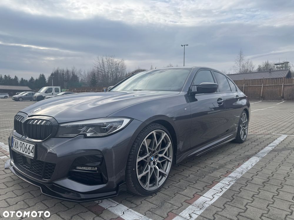 BMW Seria 3 330i xDrive M Sport sport - 2