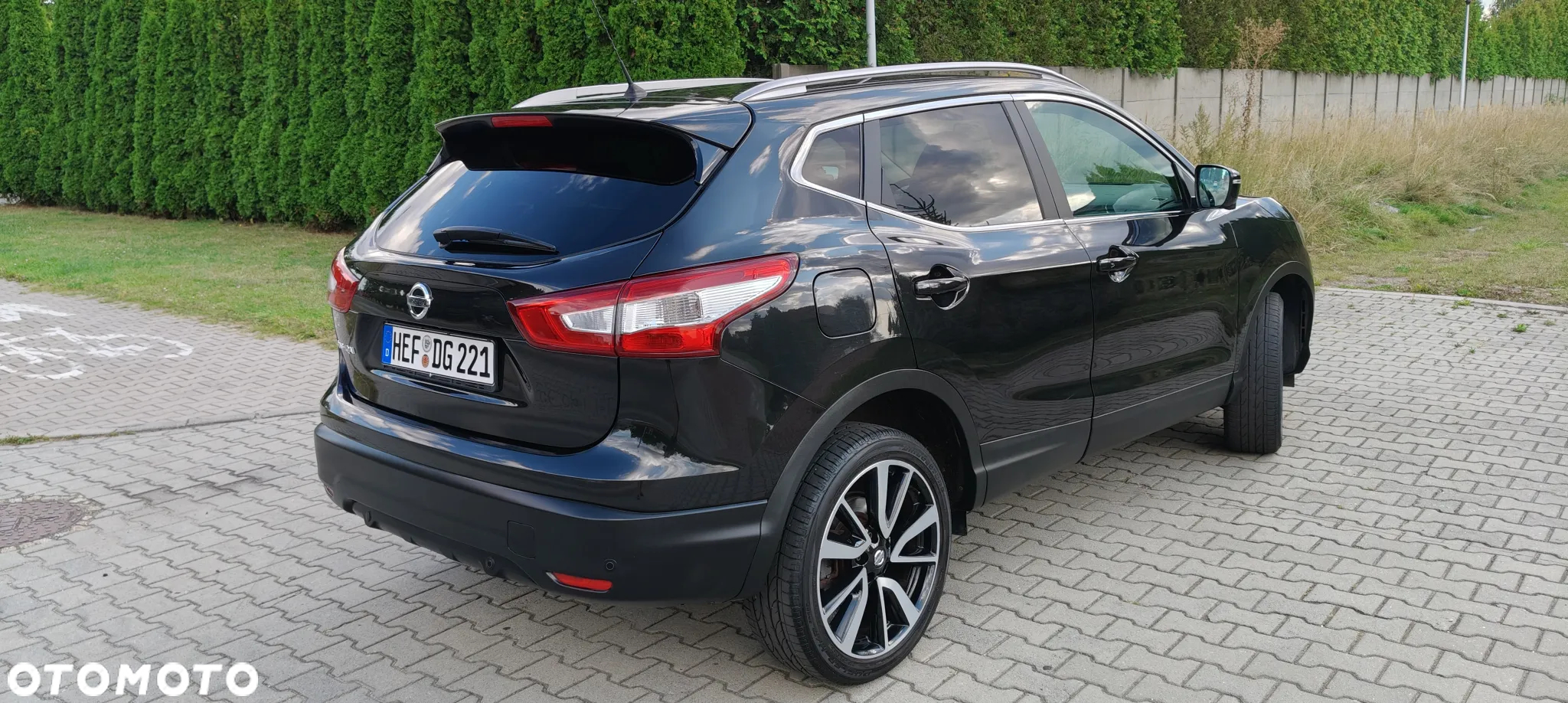 Nissan Qashqai 1.6 DIG-T TEKNA+ - 6