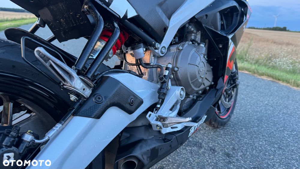 Aprilia RS - 9