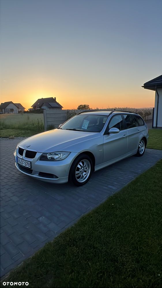 BMW Seria 3 - 2