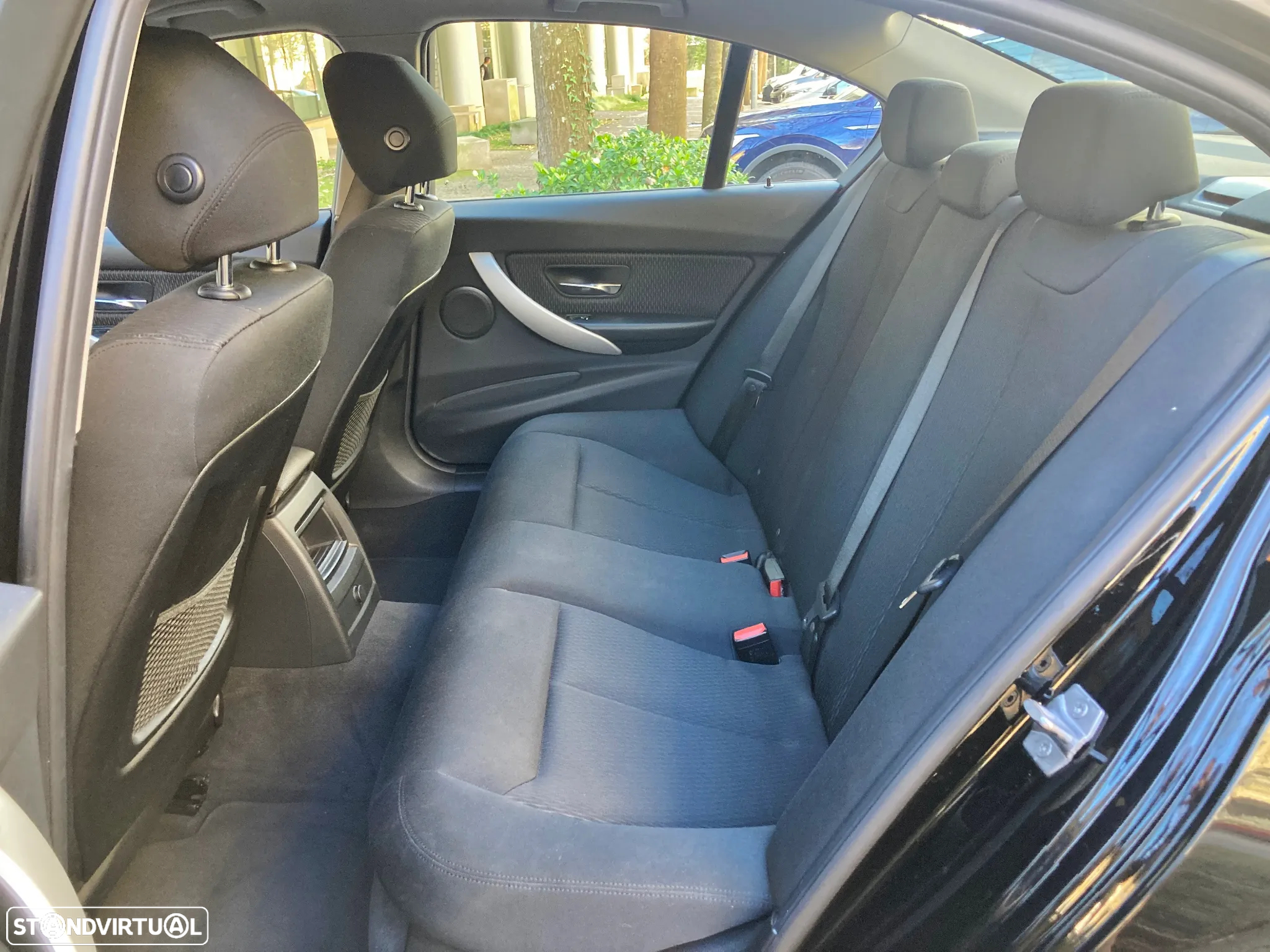 BMW 318 d Advantage Auto - 15