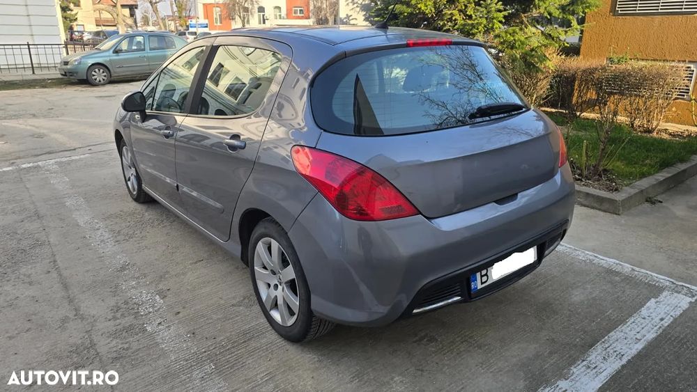 Peugeot 308 1.6HDi Confort Pack - 5