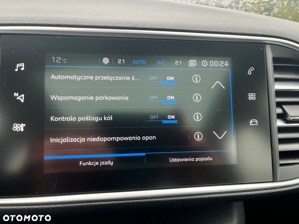 Peugeot 308 - 35