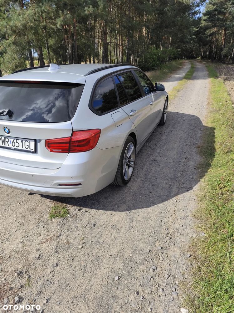BMW Seria 3 318d - 7