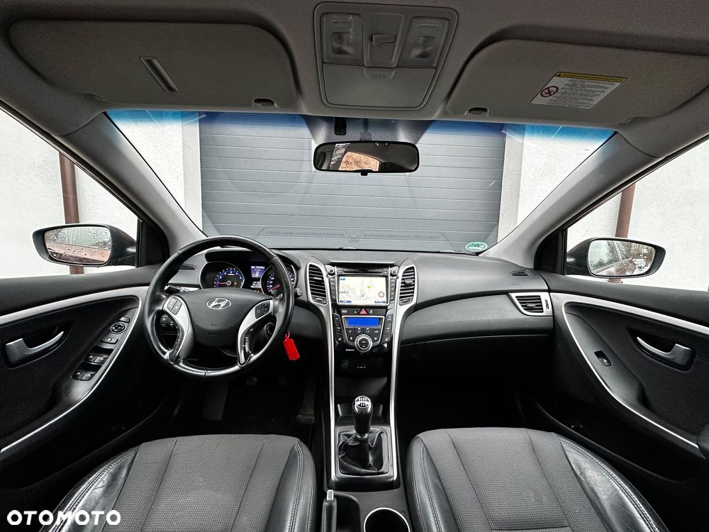 Hyundai i30 1.4 Premium - 11