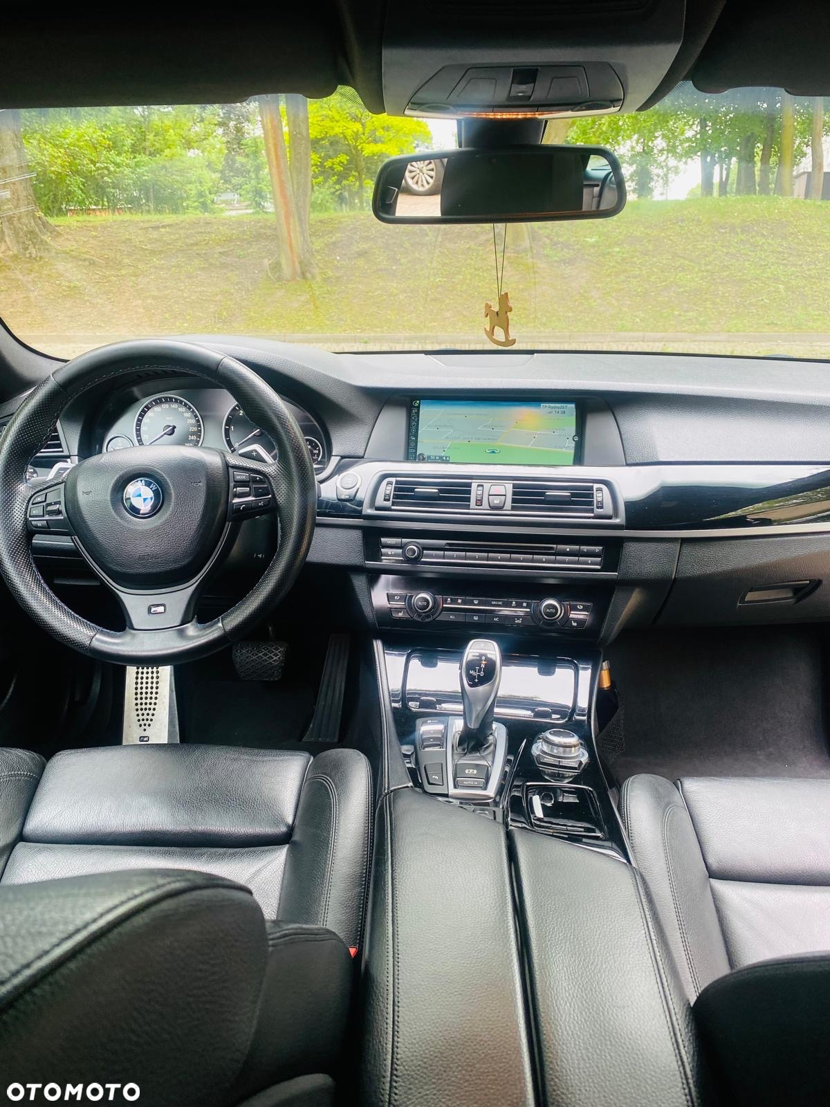 BMW Seria 5 520d Touring - 8