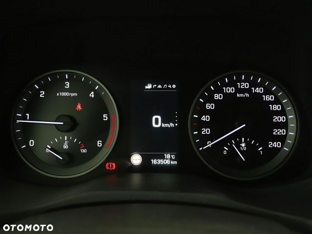 Hyundai Tucson 1.7 CRDI BlueDrive Classic 2WD - 23
