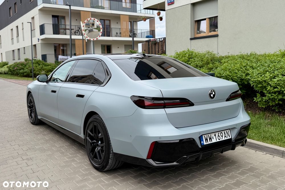 BMW Seria 7 740d xDrive mHEV M Sport sport - 3