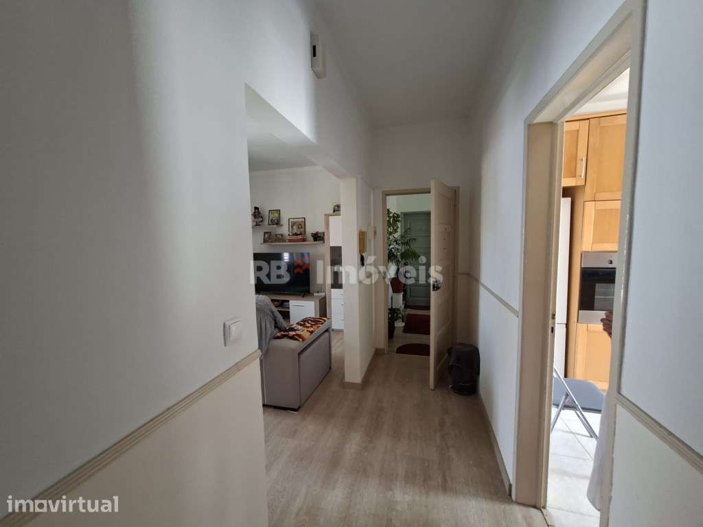 Apartamento T3 mobilado em Torres Novas - Grande imagem: 2/10