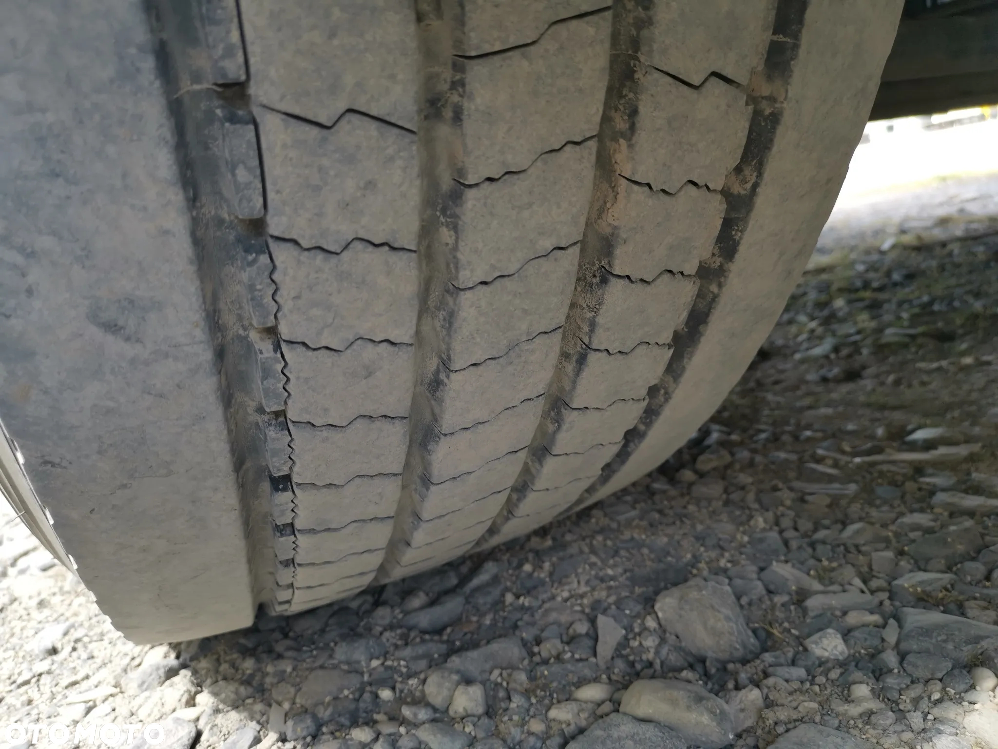 Scania R450 RETARDER ALU FELGI - 14
