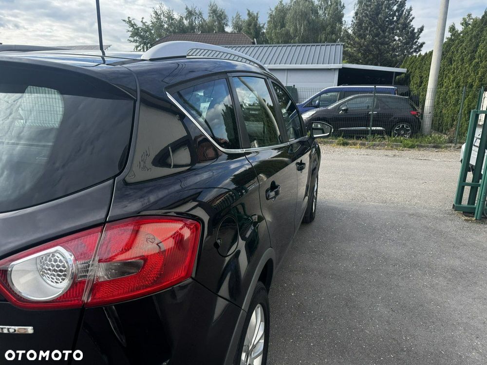 Ford Kuga - 8