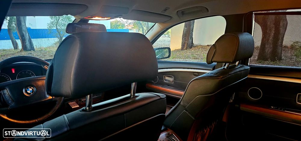 BMW 740 Li - 8