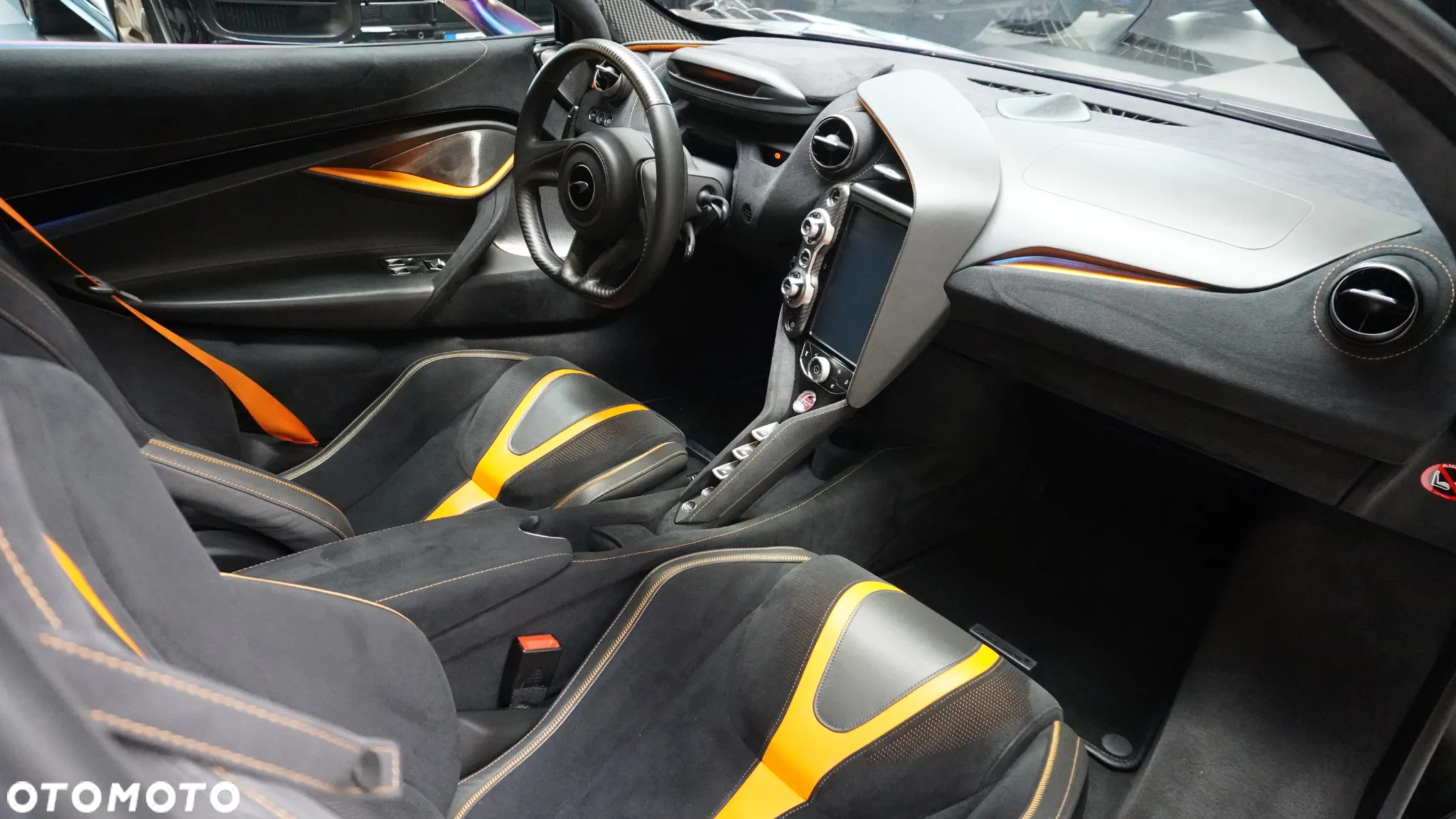 McLaren 720S Coupe Performance - 7
