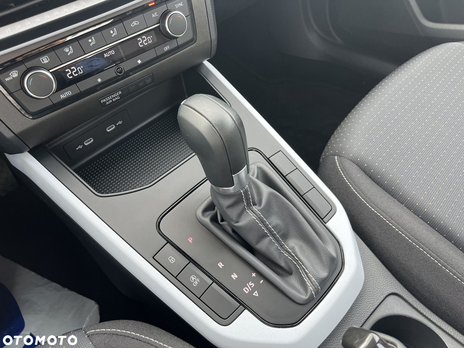 Seat Arona 1.0 TSI Style S&S DSG - 28