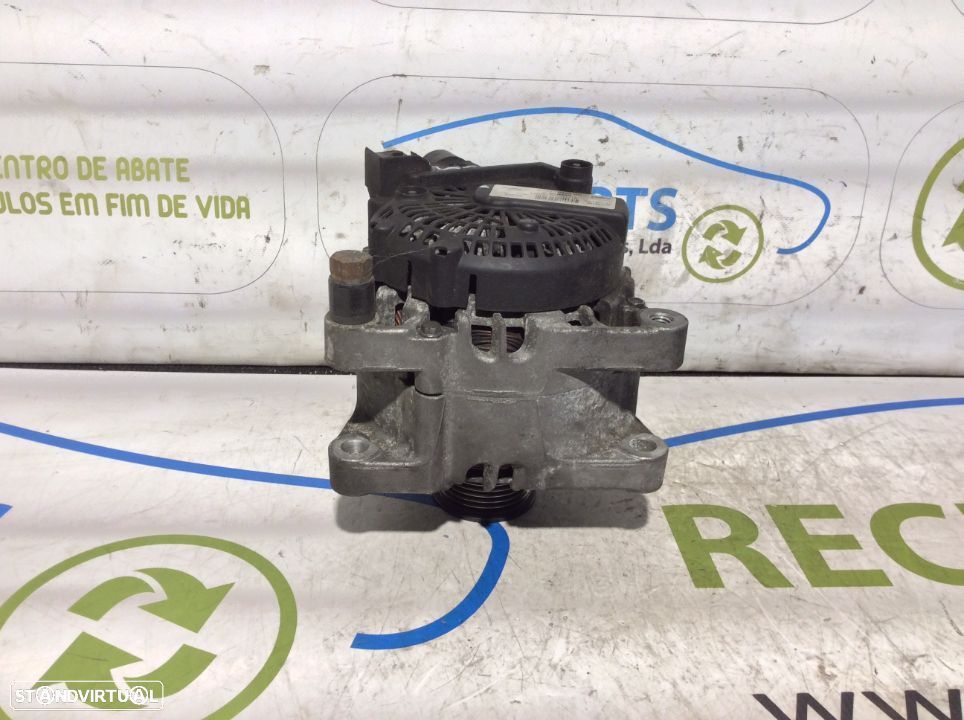 Alternador Ford Transit Connect - 1