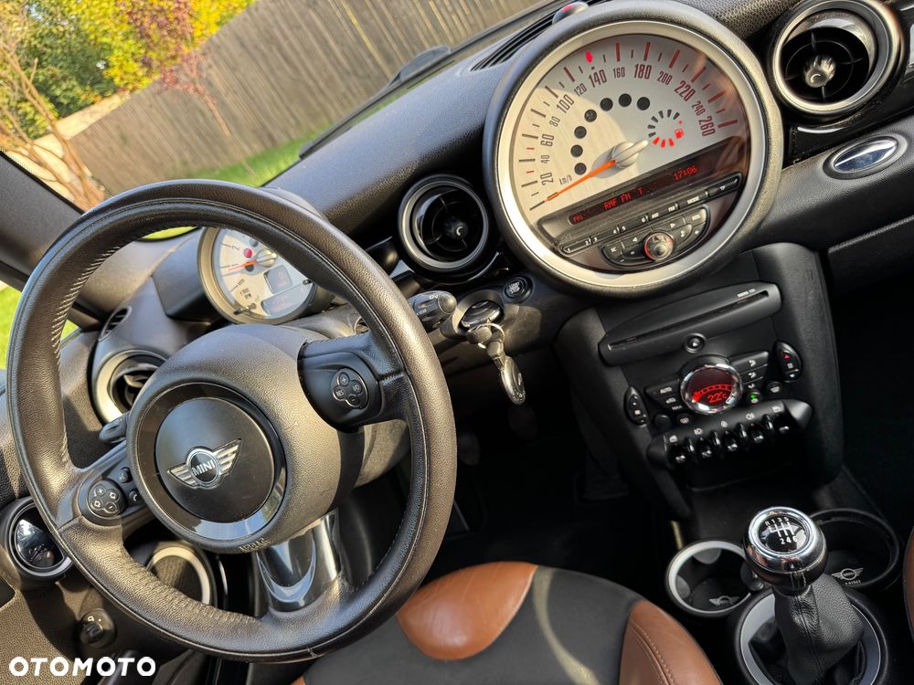 MINI Cooper Standard - 26