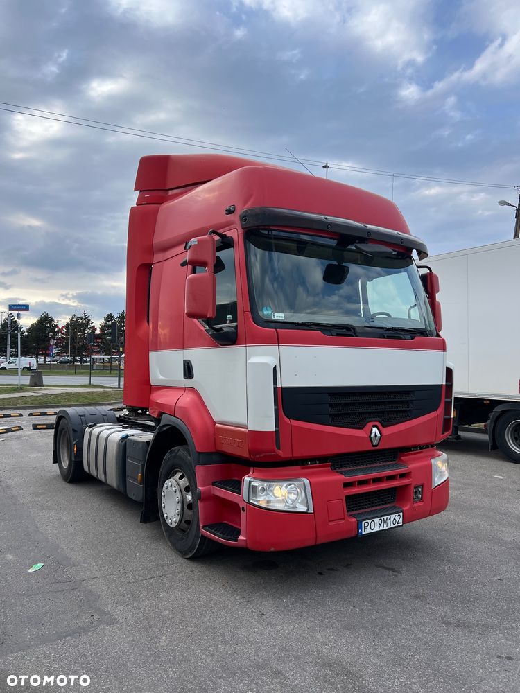 Renault Premium - 2