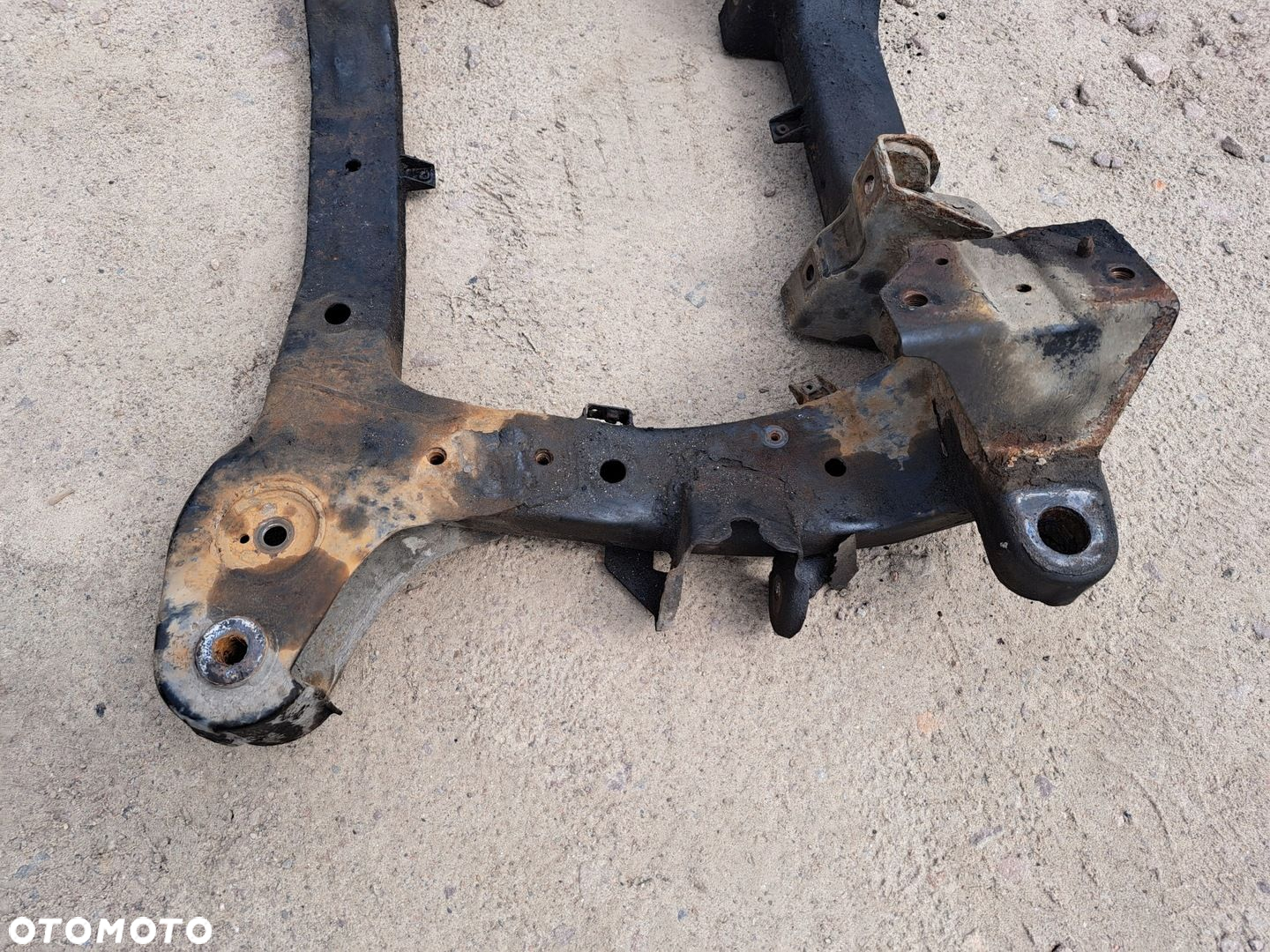HYUNDAI H1 II 07-15 2.5 CRDI ZAWIESZENIE PRZEDNIE SANKI WÓZEK - 3