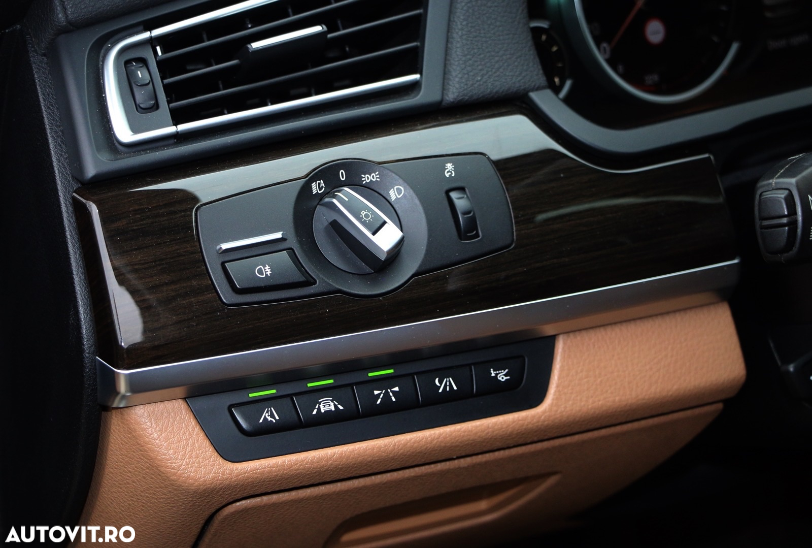 BMW Seria 7 740d xDrive - 22