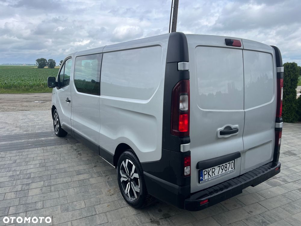 Renault Trafic 2.0 dCi EDC - 4