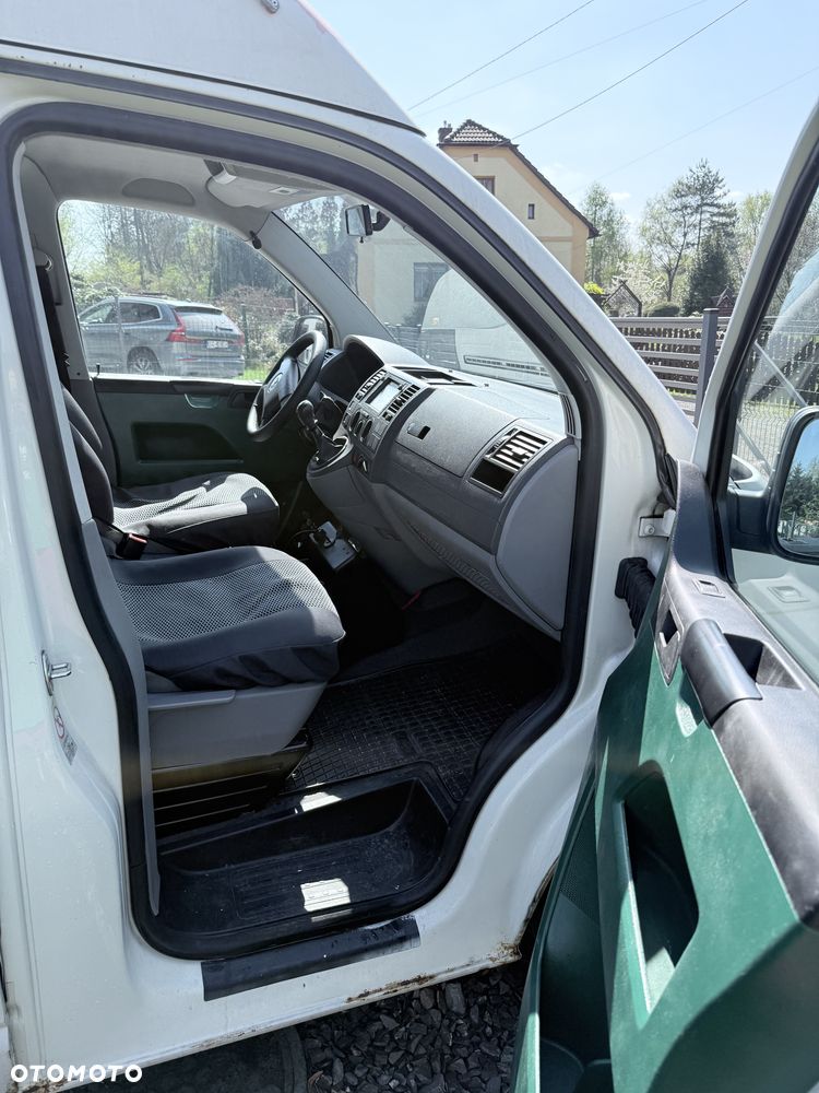 Volkswagen Transporter - 4