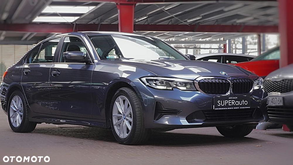 BMW Seria 3 320e - 2