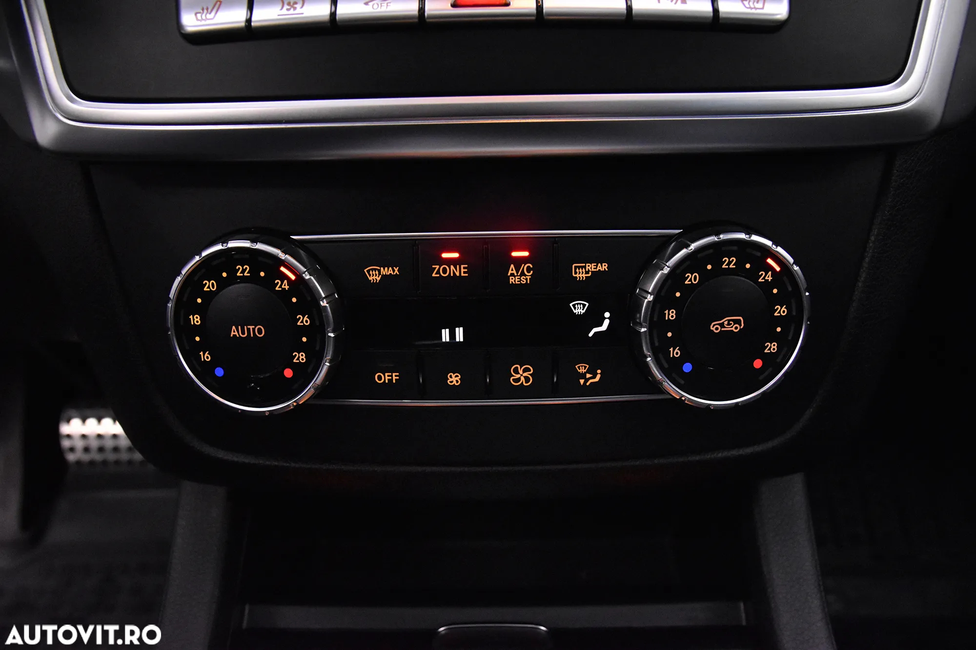 Mercedes-Benz ML 350 BlueTec 4MATIC Aut - 18