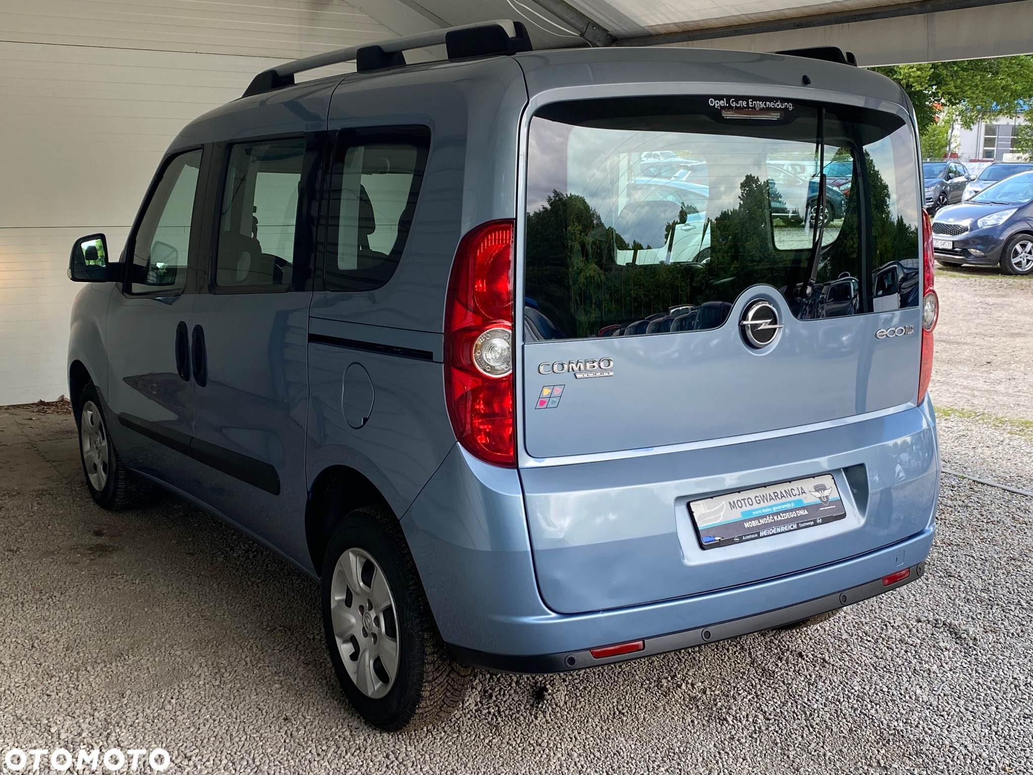 Opel Combo Tour 1.6 CDTI Cosmo - 4