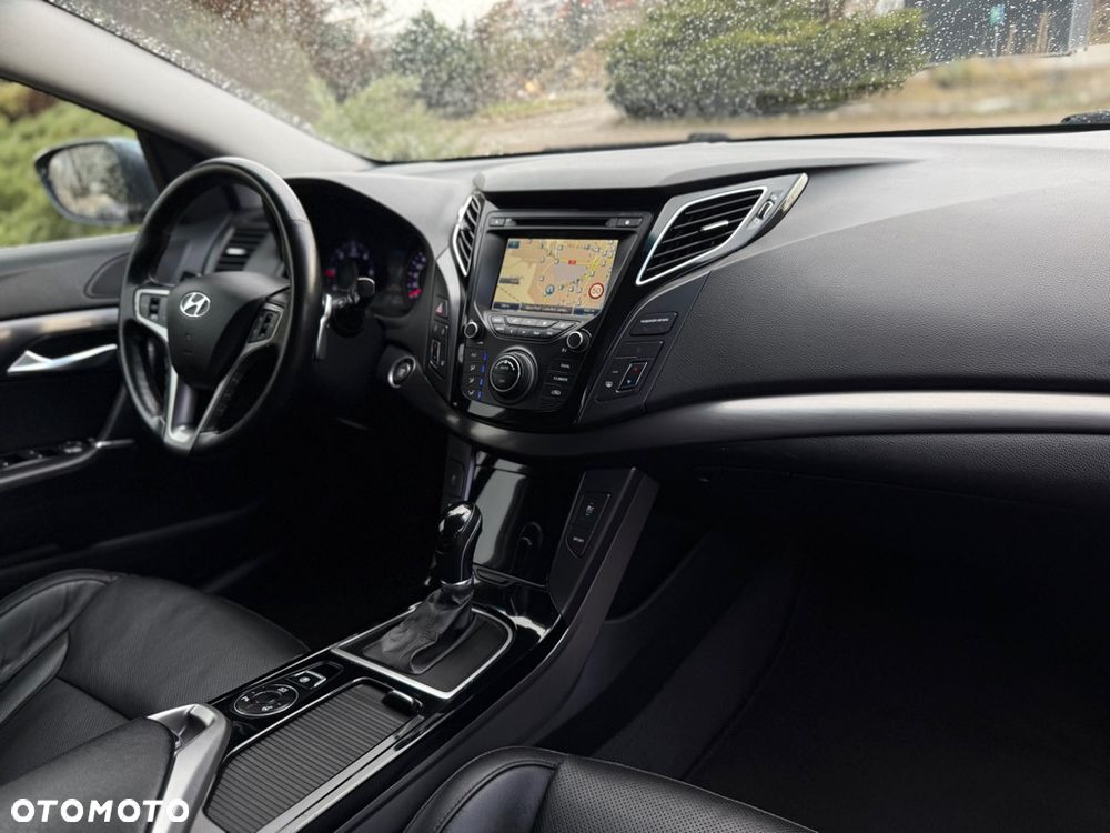 Hyundai i40 Kombi 1.7 CRDi DCT Premium - 33