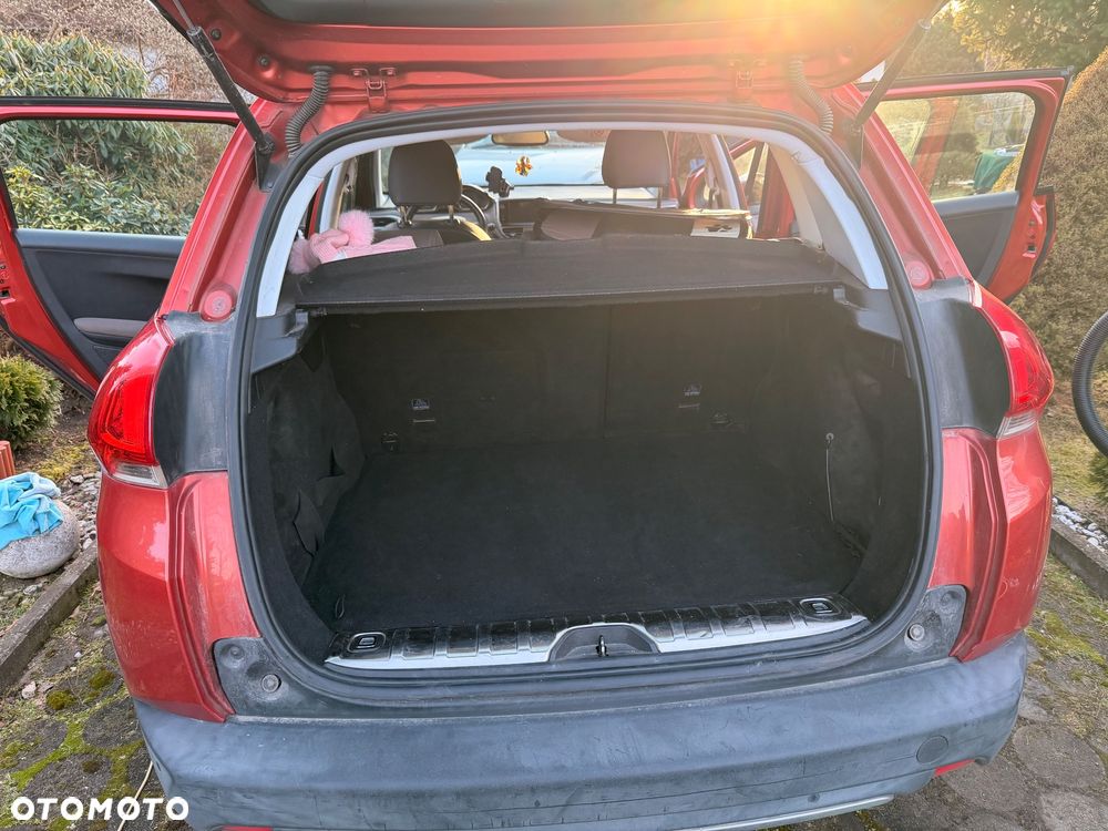 Peugeot 2008 1.2 Pure Tech Active S&S - 15